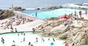 Uma experiencia diferente a não esquecer. Massimo Vitali Piscina Das Mares Right Portugal D0019 2016 Artwork 29345 Jackson Fine Art