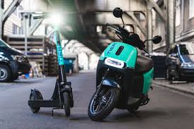 Vergessen sie nicht, lesezeichen zu setzen roller kaufvertrag vorlage mit ctrl + d (pc). Tier Mobility Kauft Moped Verleiher Coup Der Spiegel
