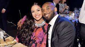 The widow of basketball legend kobe bryant, who was killed alongside his daughter in a helicopter crash. Kobe Bryant S Wife Vanessa Finds Unopened Love Letter From Her Late Husband World News Sky News