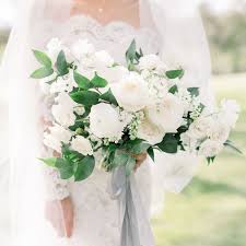 This boho carefree malibu beach wedding was planned in 2 weeks! 42 Insanely Stunning Spring Wedding Bouquets