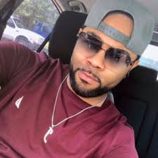 Jay Champ (@Ja_champ)