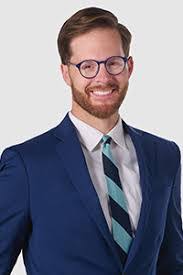 Taylor Hawes's Instagram, Twitter & Facebook