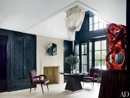 Does it hurt on the inside to watch your hair find comfort in your comb rather than on your scalp? Ideas For Decorating With Sculptures Architectural Digest