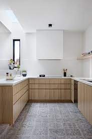 renovating the 70s cuisine bois cuisine moderne ilot de cuisine moderne