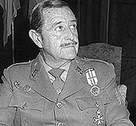 Porém, a noite de 23 de fevereiro de 1981 trouxe uma tentativa golpista que, desde valência, encabeçou milans del bosch, afortunadamente fracassada. Elmundo Es Milans Del Bosch Era El Elefante Blanco Del Golpe Del 23 F