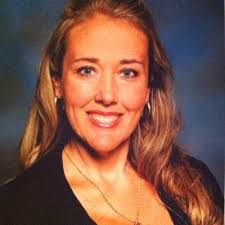 Jennifer Hemme's Instagram, Twitter & Facebook