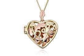 Royal Clogau Oak Locket Black Hills Gold Jewelry Black Hills Gold Jewelry