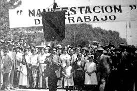 El presidente andrés manuel lópez obrador conmemoró el 135 aniversario del día internacional del trabajo y dijo que en méxico se está al corriente y al servicio de este sector. Desigual Reconocimiento Laboral De Las Mujeres Mexicanas En El Siglo Xx 4 Vientos