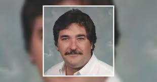 Clayton Mills's Instagram, Twitter & Facebook