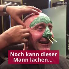 Gesichts-Waxing