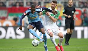 Gladbach kommt mit einer pleitenserie von fünf niederlagen am stück daher. Fc Augsburg Borussia Monchengladbach 2 3 Gladbach Bleibt Dank Stindl Auf Champions League Kurs
