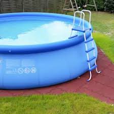 Pool Underlay Moderne Zwembaden Van Warco Bodenbelage Modern Homify Swimming Pools Swimming Pools Backyard Swimming Pool Tiles