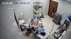 最新黑客破解医院摄像头偷拍正规医院人流妇科检查- 自拍影片雲端下載- 52AV手機A片王|52AV.ONE