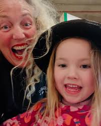 Debbie Lydias Mum..Mum to Many (@xdebbietowiex) • Instagram photos and  videos