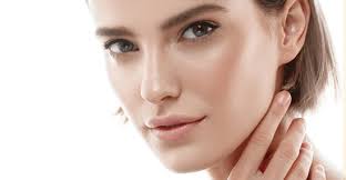 L'eau de riz regorge de bienfaits pour la peau, et il serait dommage de ne pas en profiter! Eau De Riz Visage Les Nombreuses Vertus Beaute Pour Une Belle Peau