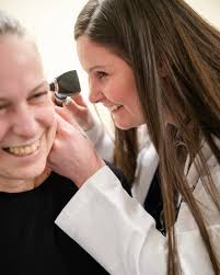 Are you a solo doctor, part of an established practice, or just getting  started? There's a place for you here at Integrated Medical Group. ⤵️ 🔹  Administrative support that lightens your load