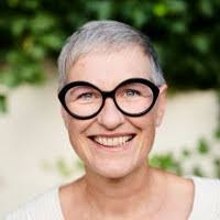 Jeanette Schuster's Instagram, Twitter & Facebook