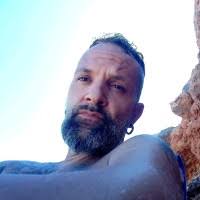 40+ perfiles de «Oliver Moreno»