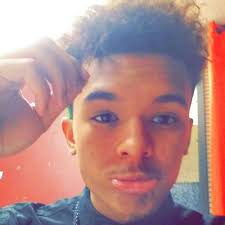 CJ Robinson (@Ceejes)