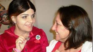 Mother hears late son's heartbeat, 18 years after transplant