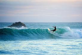 Oahu was formed by 2 volcanoes, and the landscape around sunset beach rises steeply as you approach. Sunset Beach Surf Report 16 Day Surf Forecast Surfline
