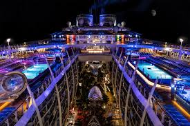 See more of royal caribbean international on facebook. Kampf Der Giganten Das Sind Die 10 Grossten Kreuzfahrtschiffe Der Welt Kreuzfahrtklick