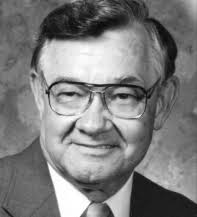 Earl West's Instagram, Twitter & Facebook