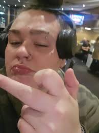 Manda Parker (@mandaparker11)