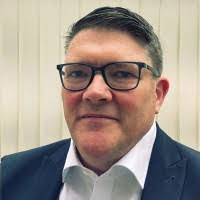 Lee Gudgeon's Instagram, Twitter & Facebook