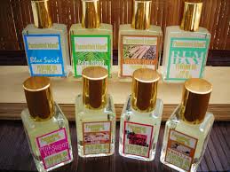 It is available in 3 color variations including pink, green and blue. Passionfruit Island S Perfume Oil Labels Customer Label Ideas Online Labels
