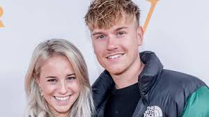 Elon Musk reageert op vertrek Elton John: welke desinformatie?