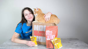 It's one among countless young brands that are using the subscription model to bring something new to an essential product. Nom Nom Cat Food Review We Tried It Youtube