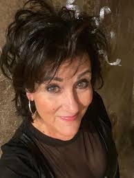 Nona Mitchell's Instagram, Twitter & Facebook