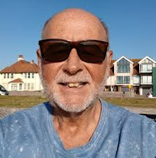 Anyone stayed at hotel voramar before? Woukd you recommend it and courtyard  or city room view? Thank you.