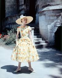 Skorver1 has uploaded 49896 photos to flickr. Audrey Hepburn Le Foto Dei Suoi Look Memorabili