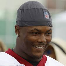 Terry McLaurin Carted off with knee injury