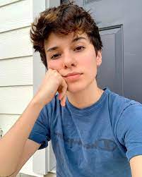 You just need to chop off your curls except. Pin On Tomboys