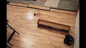 How To Lay A Wood Floating Laminate Floor Youtube