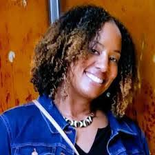 Janelle Sampson's Instagram, Twitter & Facebook