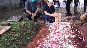 Selama hidupnya, beliau aktif juga berdakwah di media sosial. Jrnpg1rrz63wfm