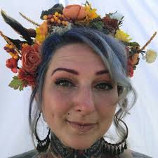 Paskalini Savopoulos: Broomsquire