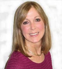 Tamara Hawkins's Instagram, Twitter & Facebook