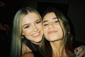 allie devincenzi(@allie_devincenzi) • Instagram 사진 및 동영상