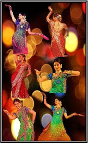 Aishwarya Performing Her Popular Bollywood Dance Track Dola Re Dola At Filmafare Awards Zee Cine Awards 2003 Bollywood Dance Latest Pics Bollywood