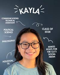 Grinnellians make an impact in the world, including the animal world. Thank  you, Molly, for sharing a peek into your summer experience! Molly is shown  here holding an eastern snapping turtle and