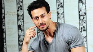 tiger shroff age photos image song movie height bio tiger shroff bollywood songs tiger shroff body