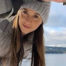 Ashley Rummel's Instagram, Twitter & Facebook