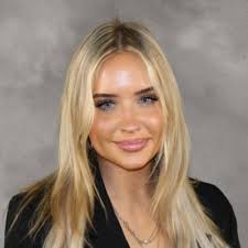 Truly thankful to be able to announce that I will be the very first  Marketing Intern for Zhang Financial in Portage, MI. This opportunity will  allow me to develop and better prepare