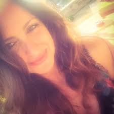 Selin Akin (@selinakin7)