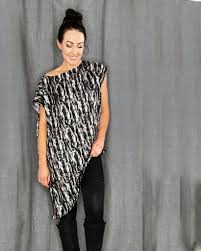 How To Make A Silk Diy Asymmetrical Top Creative Fashion Blog Asymmetrical Tops Asymmetrical Tops Tunics Shirt Sewing Pattern